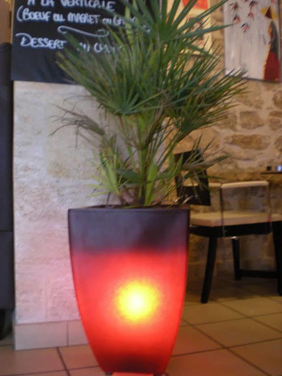 Hotel Le Juliano Carbon-Blanc Eksteriør bilde